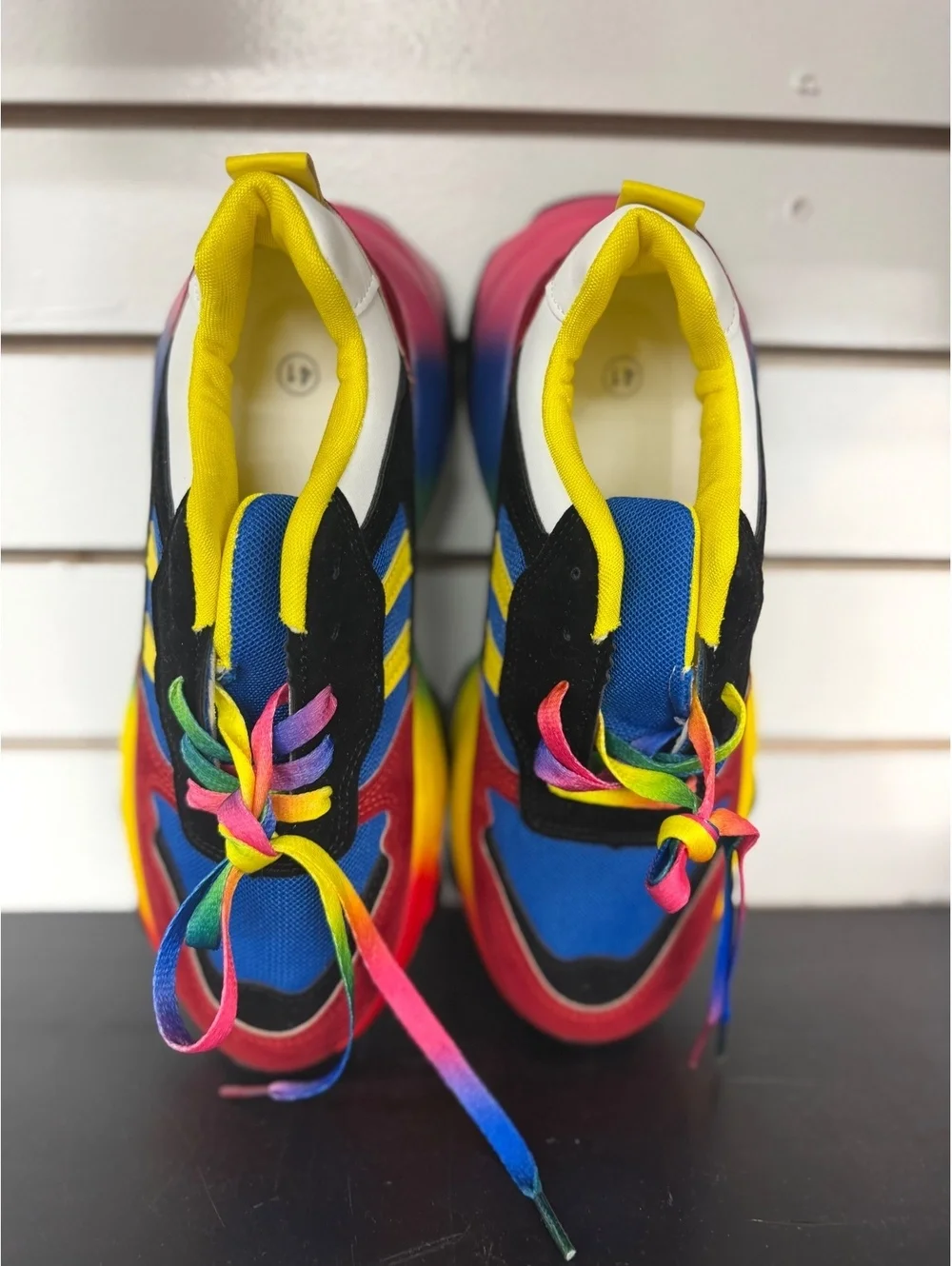 N/A bold multicolor